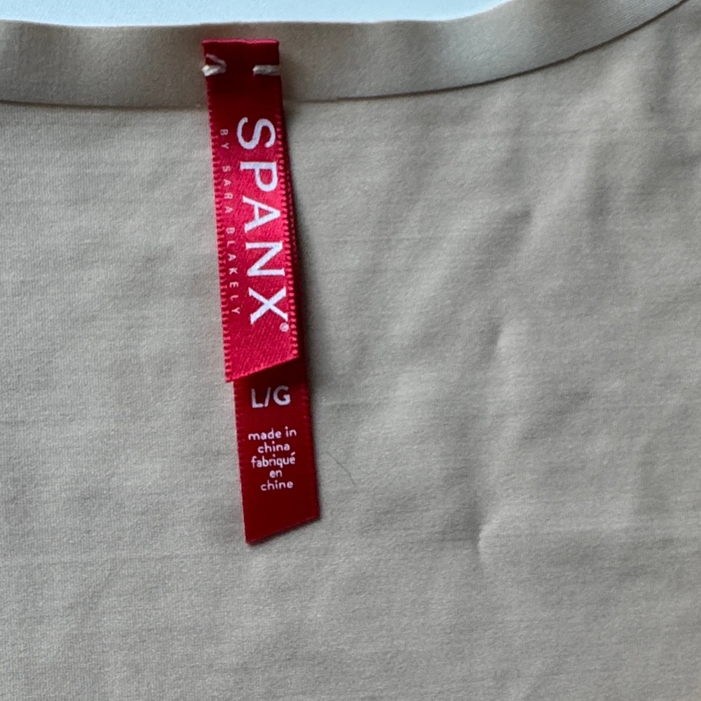 SPANX Light Tan Sleeveless Top - Picture 2 of 6